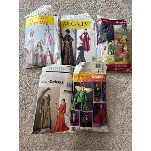 Set of 5 costume patterns